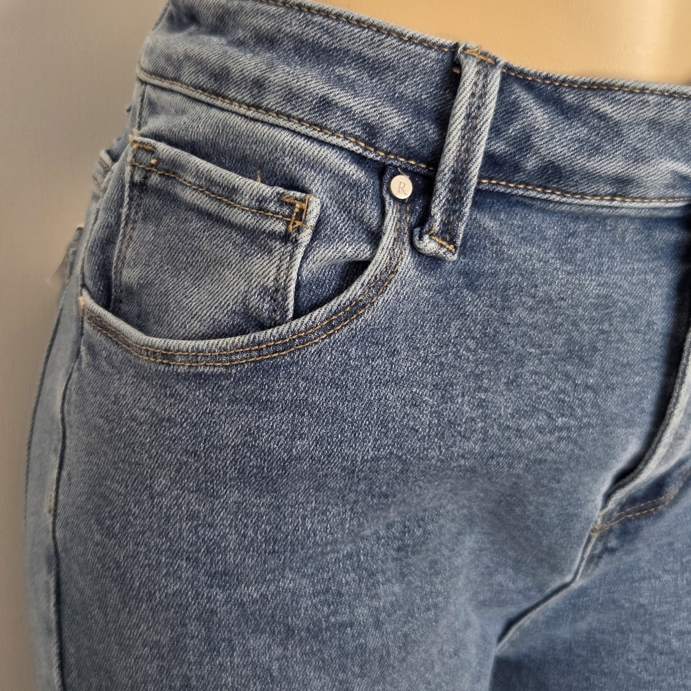 NWT Risen Clean Flare Jeans Size-15/32 - Picture 10 of 16